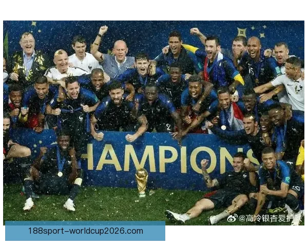 2026年世界杯最佳阵容揭晓 超级球星集结展现无与伦比的足球风采